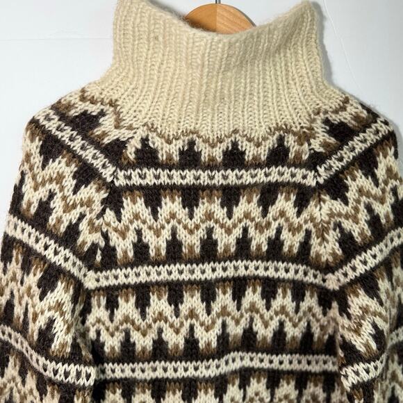 Vintage 70s Icelandic wool turtleneck sweater small brown Neutral Scandi - Picture 3 of 16